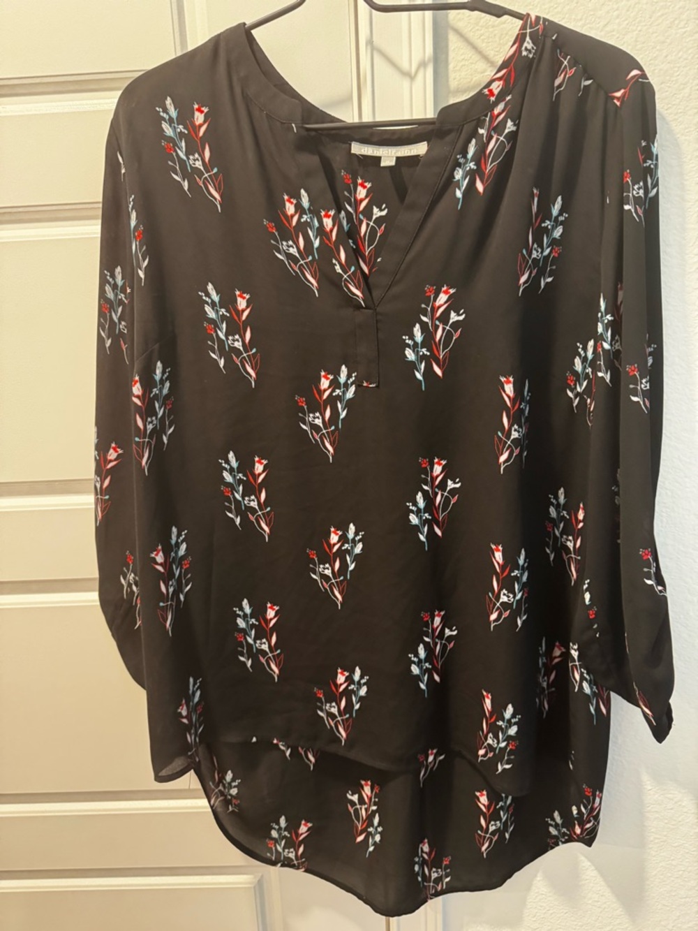 Daniel Rainn Black Floral V-Neck Tunic with Red & Light Blue Sprigs